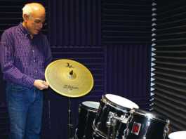 Giving music stores a chance