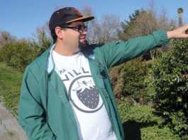 Muralist hoping for community participation