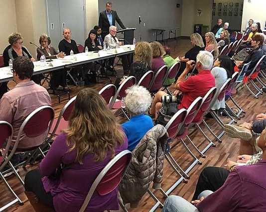 Council candidates talk housing, transportation