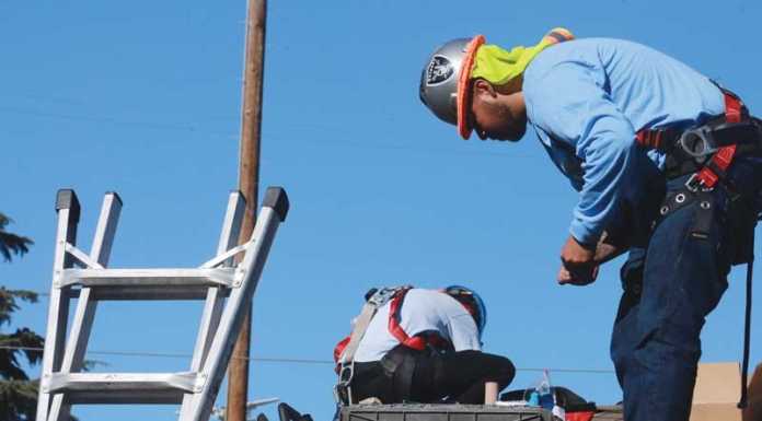 Program installs solar panels for free