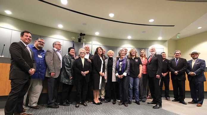 Watsonville recognizes past mayors