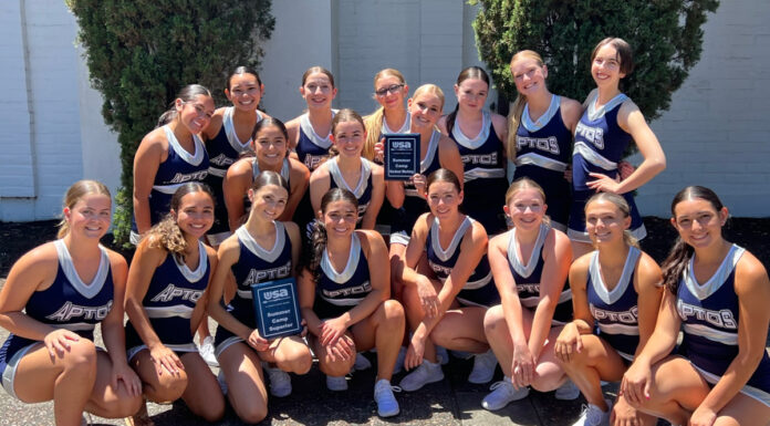 Mariners’ dance dazzles at summer camp