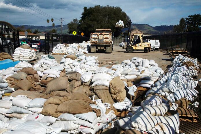 sandbags bridge street watsonville