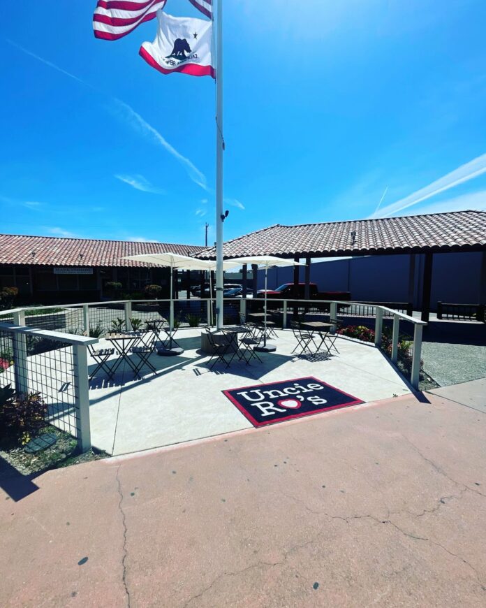 East Lake Village Shopping center in Watsonville California featuring Uncie Ros wood fired pizza.