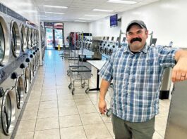 robert ruiz laundry room east lake village shopping center