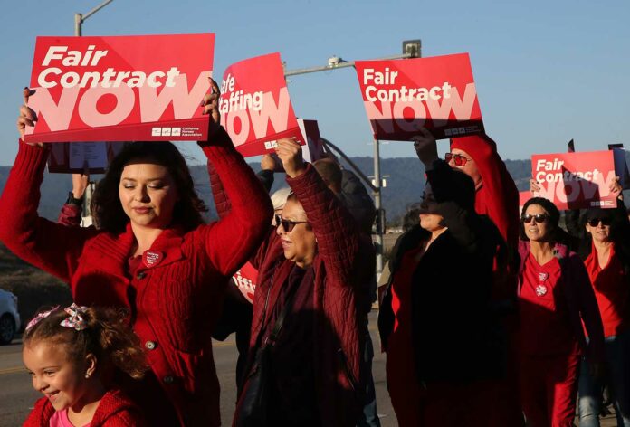 watsonville community hospital nurses picket