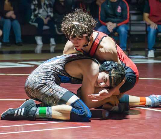 Mariners quintet capture SCCAL titles | High school wrestling