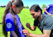 Walmer Martinez visits Freedom Elementary