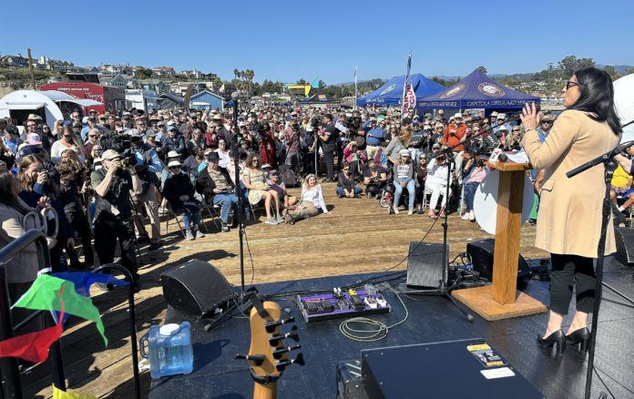 Capitola Wharf opens