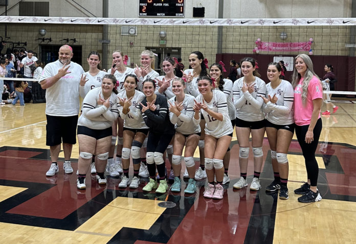 St.-Francis-girls-vb-vs.-RSJ_Oct.-30