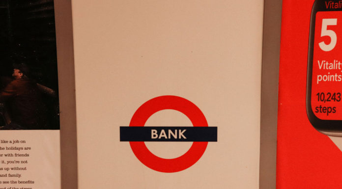 The Slow Death of Bank Transfers A sign for a bank, illustrating the traditional financial systems that instant withdrawal casinos are moving beyond